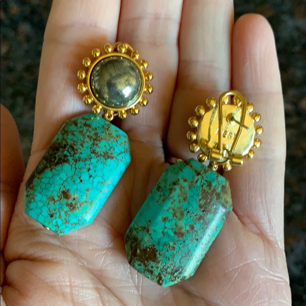 NEST earrings